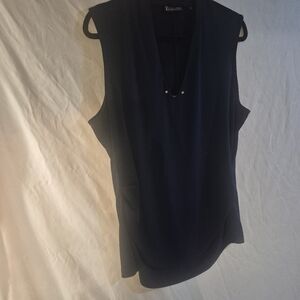 7th Avenue Women's Top.    Box 26